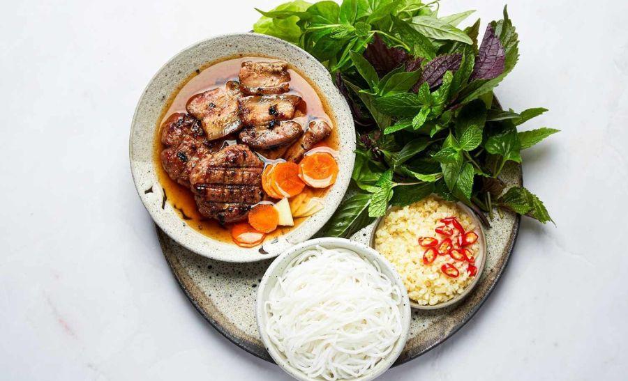 Bun Cha Hanoi – Secret Behind Vietnam’s Favorite Street Food