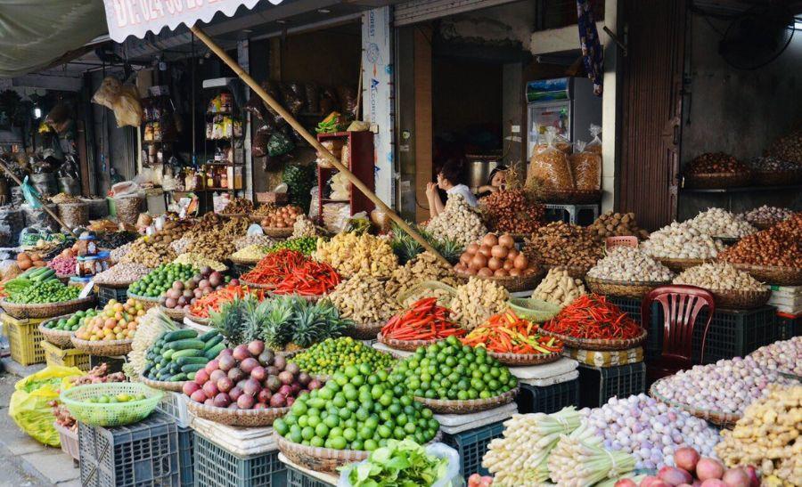 Top 10 Hanoi Local Markets For Tourists To Get Lost In